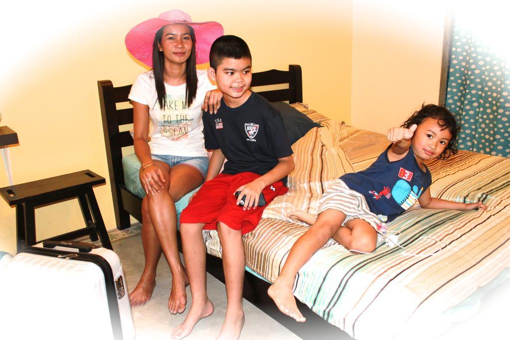 Tid Tarad Hostel Hua Hin Room photo